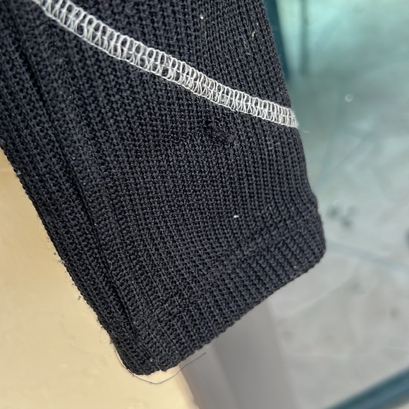 Spyder black fleece inside gorgeous sweater - Picture 8 of 8